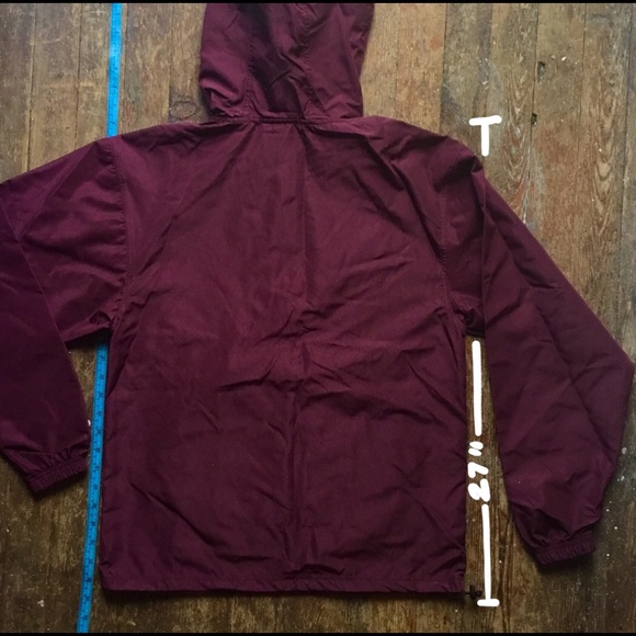 Virginia Tech Rain Poncho - Picture 2 of 5